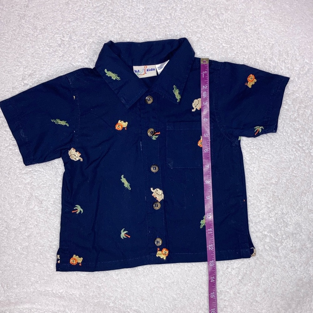 b.t. Kids short sleeve button down safari zoo animal navy blue 12m - Picture 2 of 6